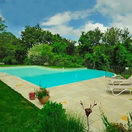 Siorac-en-perigord Sleeps 2 Pool Wifi