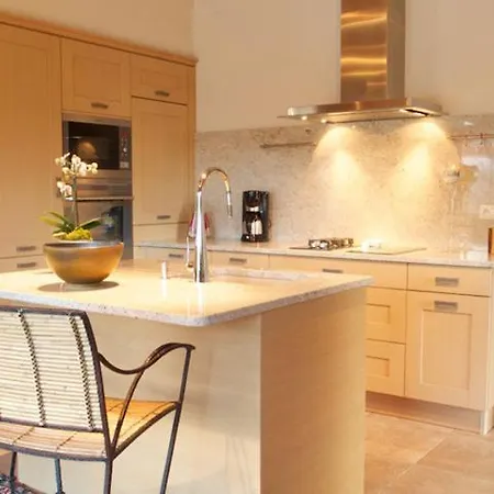 Siorac-en-perigord Sleeps 2 Pool Wifi