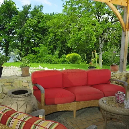 Siorac-en-perigord Sleeps 2 Pool Wifi Villa *